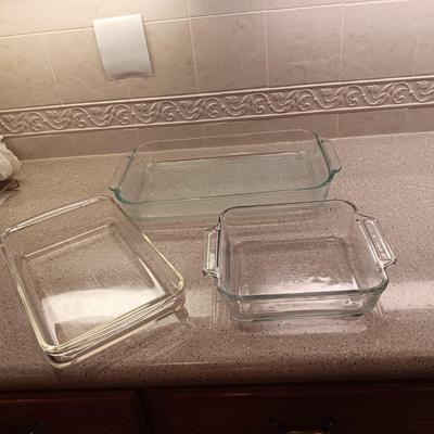 GLASS BAKING DISHES