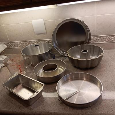 BAKEWARE