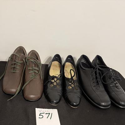 Lady’s Size 8 Shoes