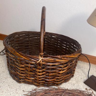 HEAVY WICKER BASKET, WREATH READY FOR YOUR SPECIAL TOUCH, LAMP AND 5x7 PHOTO FRAME