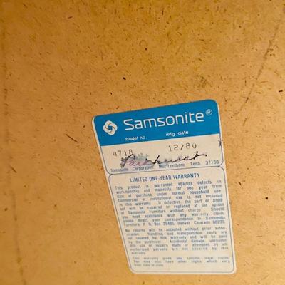 SAMSONITE FOLDING CARD TABLE AND MATCHING CHAIRS