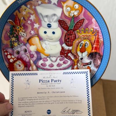 Pillsbury Doughboy Collector’s plate Lot