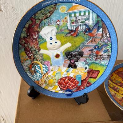 Pillsbury Doughboy Collector’s plate Lot