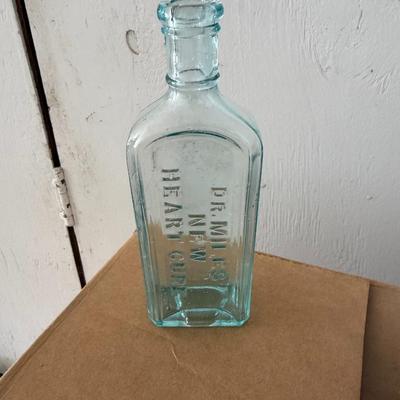 VINTAGE Ayer’s Cathartic Pill BOTTLE (AUTHENTIC REPRODUCTION) plus s other vintage medical w/ first aid