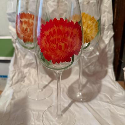 Wine glasses -Set of 3 hand-painted with flowers wine glasses/goblets 