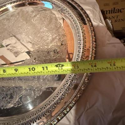 VINTAGE WM ROGERS MFG CO SILVER PLATE 15x15 ROUND SERVING TRAY #172 PLATTER