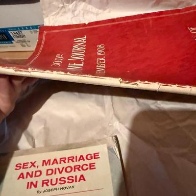 Women Ladies' Home Journal Magazines in English