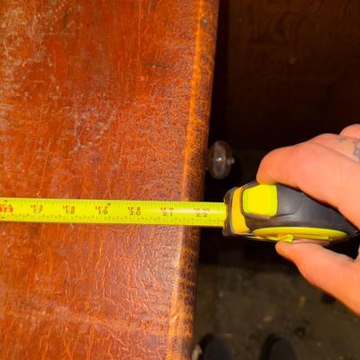 19TH C ANTIQUE PENNSYLVANIA FEDERAL CHERRY & TIGER MAPLE BUTLERS DESK / CHEST