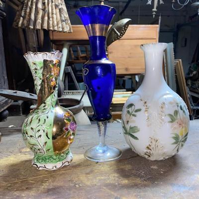 Set of 3 vases