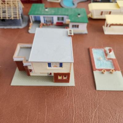 Lot of Ho Scale Train Garden Buildings