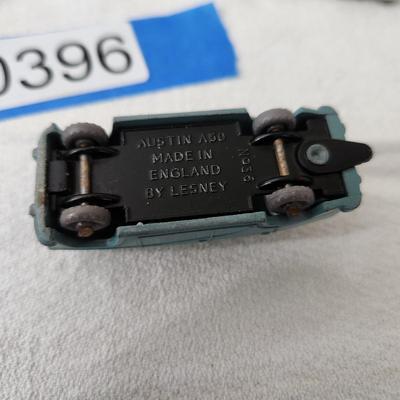 Large Lot Vintage Toy Die Cast Vehicles Cars Truck Buses Trailer, Ertl General Lee, Lesney, AHI Brand Toys Japan Die Cast Many HO sacle