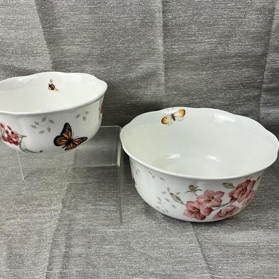 Lot 582 Lenox Butterfly Meadow Lavender Bowl Set
