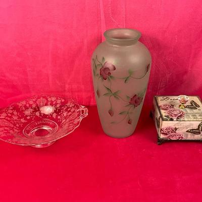 Lot 597 Floral Home Decor Lot Cambridge Rose Point Dish