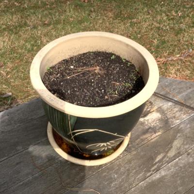 O8066 Large Terracotta Planter with Bamboo Design