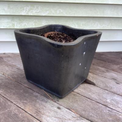 O8067 Black Ceramic Planter Pot