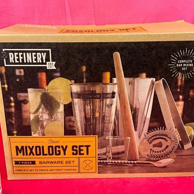 Lot 599 Refinery Bar Mixology Lot & Glasses