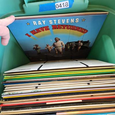 Large lot of Record Albums Lot 418