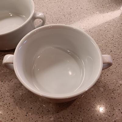 10 EVERYDAY WHITE PORCELAIN DINNER PLATES AND 8 SOUP BOWLS