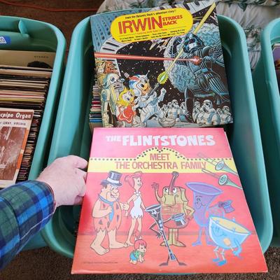 Large Lot Record Albums Lot 419 Bakersfield 63 Big sound of the Drags! Paul Anka ,Tony Orlando, Redd Foxx Mickey Mouse Disco Chipmunks...