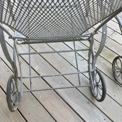 Pair Of Adjustable Wrought Iron Chaise Lounges (FP-MG)