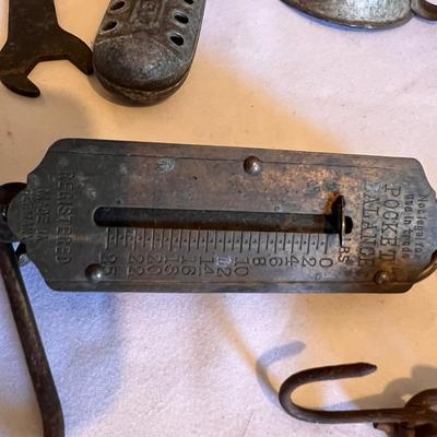 Spring Balance Scales, Stanley No 299 Stanley Knife, Colanders & More (D-RG)