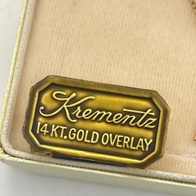 LOT 25: Krementz Vintage Pendant 18” Necklace