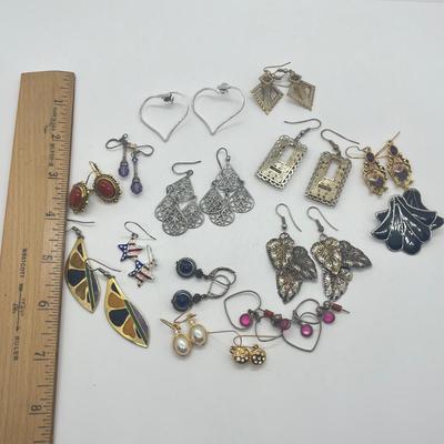 LOT 26: Collection of Goldtone and Silvertone Pierced Earrings