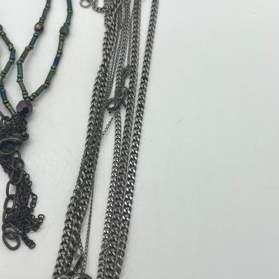 LOT 32: Miscellaneous Silvertone Necklaces and Bracelets