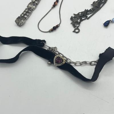 LOT 32: Miscellaneous Silvertone Necklaces and Bracelets