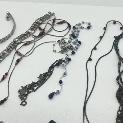 LOT 32: Miscellaneous Silvertone Necklaces and Bracelets