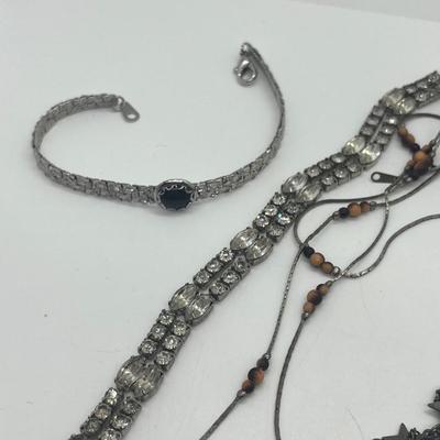 LOT 32: Miscellaneous Silvertone Necklaces and Bracelets