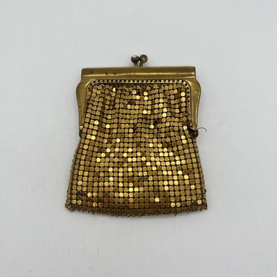 LOT 63: Vintage Beaded Coin Purses