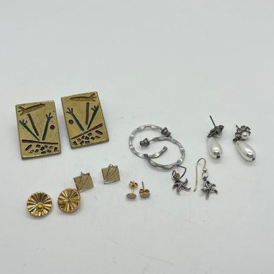 LOT 69: Pierced Earring Collection