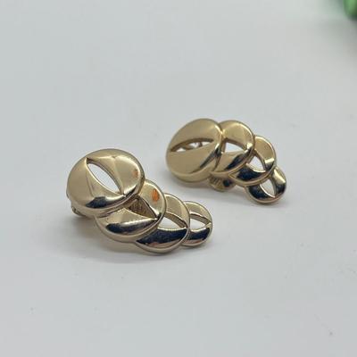 LOT 70: Goldtone Jewelry: Monet, Napier and More!