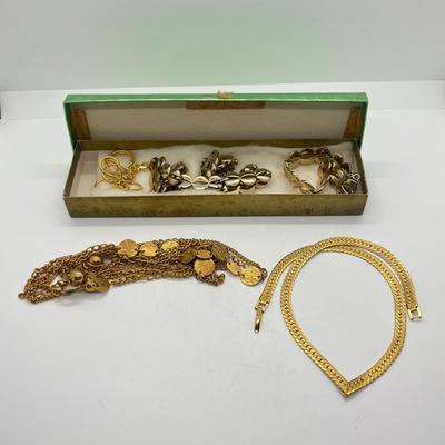 LOT 70: Goldtone Jewelry: Monet, Napier and More!
