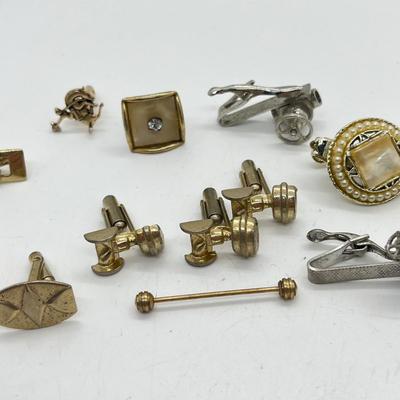 LOT 72: Watches, Tie Pins, Cufflinks and More!