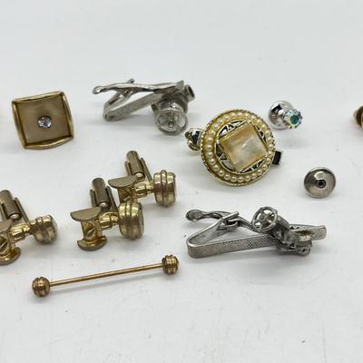 LOT 72: Watches, Tie Pins, Cufflinks and More!