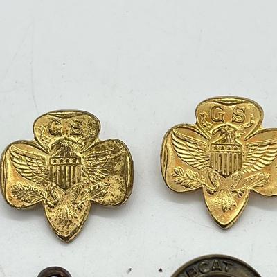 LOT 75: Vintage Militaria Style Hats, Pocket Knife and More!
