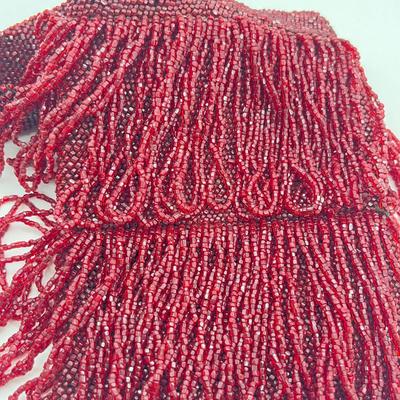 LOT 77: Beautiful Vintage Fuschia Beaded Handbag