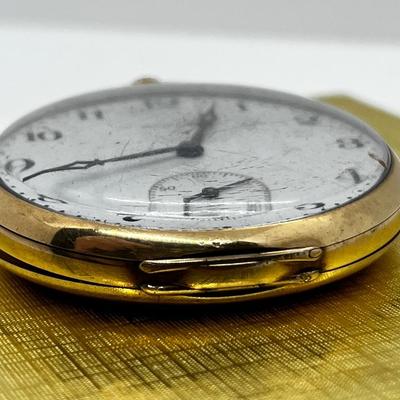 LOT 105: E. Howard Watch Company 17 Jewels Vintage Pocket Watch