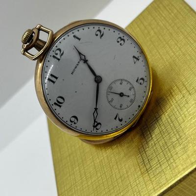 LOT 105: E. Howard Watch Company 17 Jewels Vintage Pocket Watch