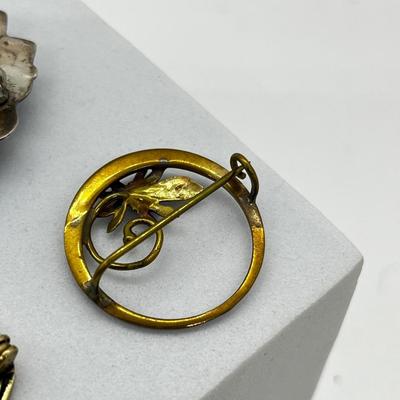 LOT 118: Vintage Silverplate and Blue Brooch Plus Two Antique Brass Pins