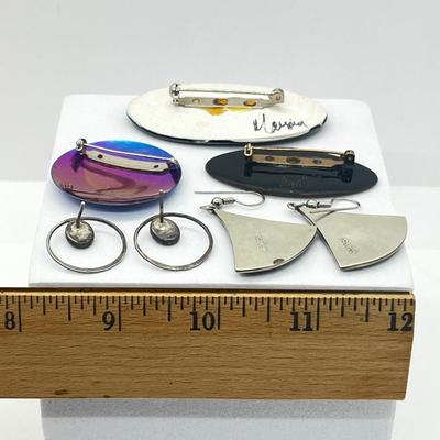 LOT 122: Three Artisan Signed Brooches and Two Pairs Pierced Earrings