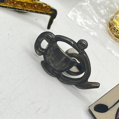 LOT 125: Artisan Cufflinks and Tie Pins Including Swank, Fun "Hot/Cold" Set and More!