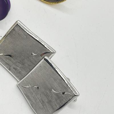 LOT 125: Artisan Cufflinks and Tie Pins Including Swank, Fun "Hot/Cold" Set and More!