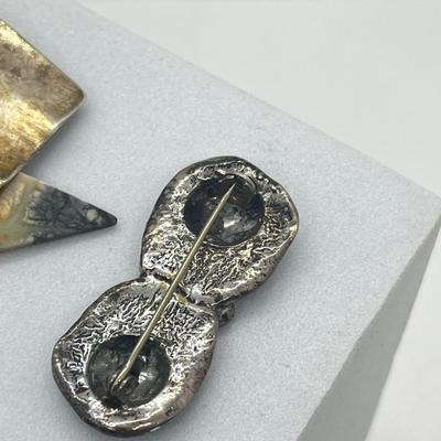 LOT 129: Two Sterling 925 Artisan Brooches/Pins -34.5 GTW