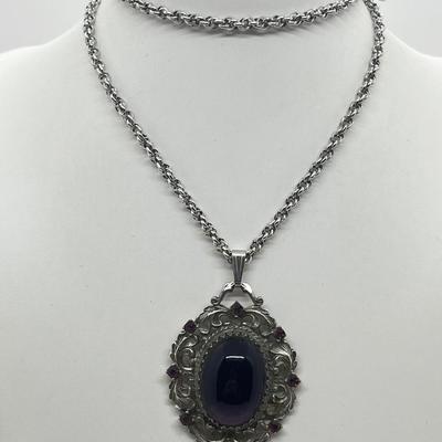 LOT 134: Magnificent Moody Pendant On 20" Chain