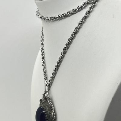 LOT 134: Magnificent Moody Pendant On 20" Chain