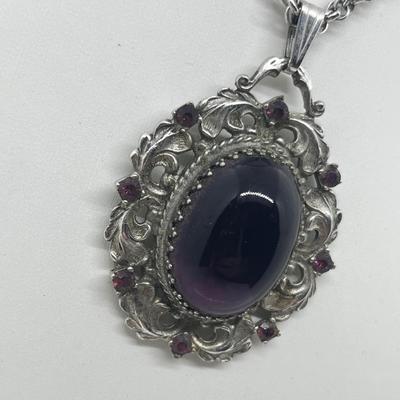 LOT 134: Magnificent Moody Pendant On 20" Chain