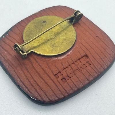 LOT 136: Stunning 1960's Denmark Modernist Ceramic Glaze Brooch/Pin